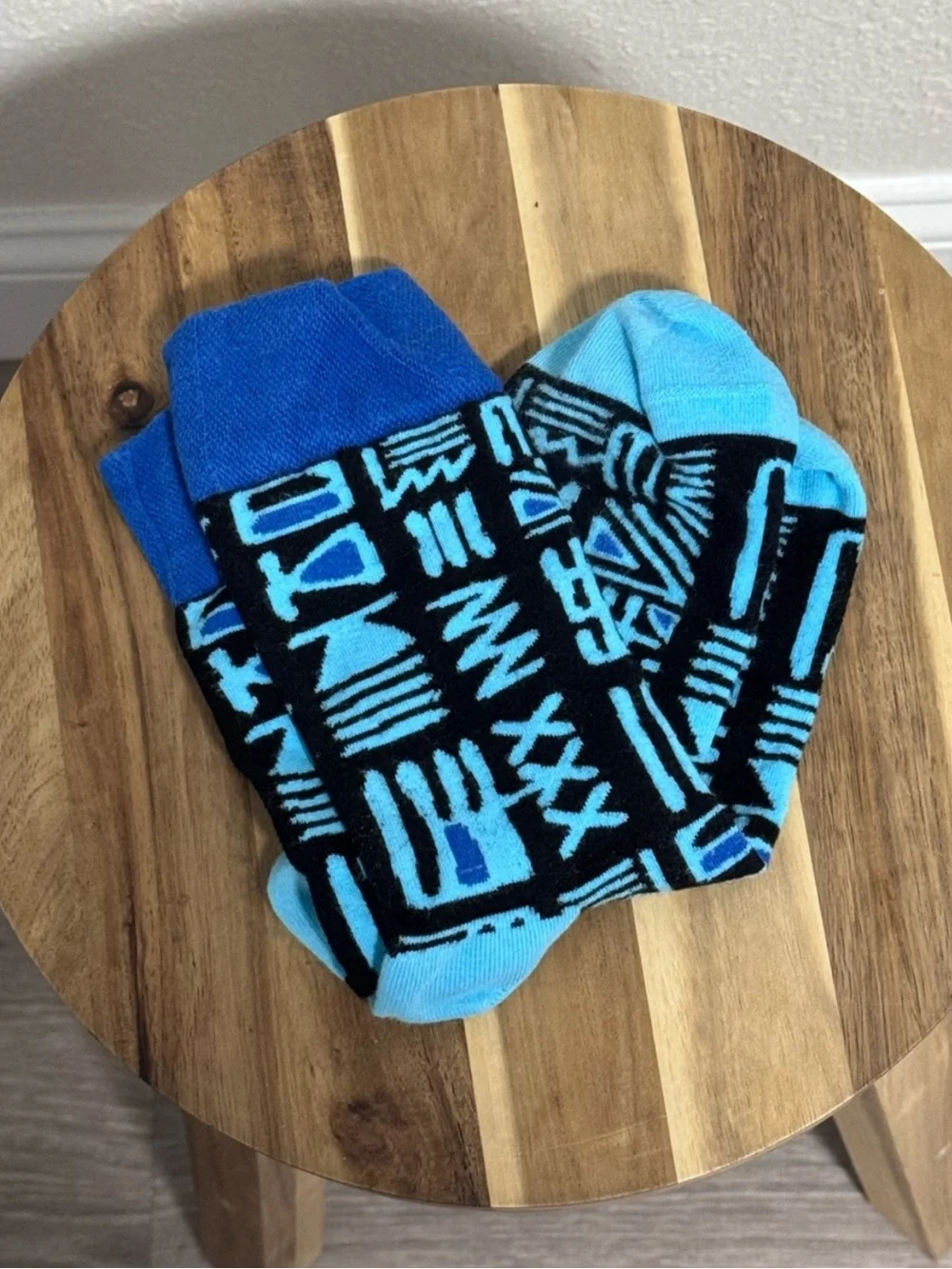 OSFM Afropop Tribal Graphic Crew Socks Blue & Black Geometric Print Unisex